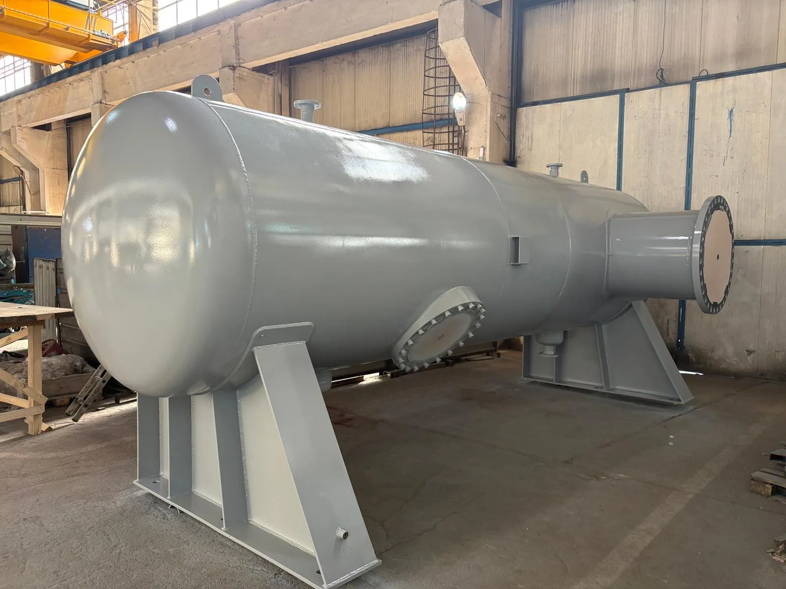 Axces ASME VIII pulsation dampener for a compressor at an iron fabrication plant, Trinidad & Tobago