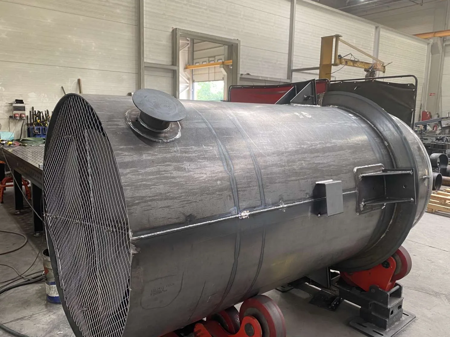 A high-pressure steam vent silencer for a Scandinavian refinery: Scandinavia